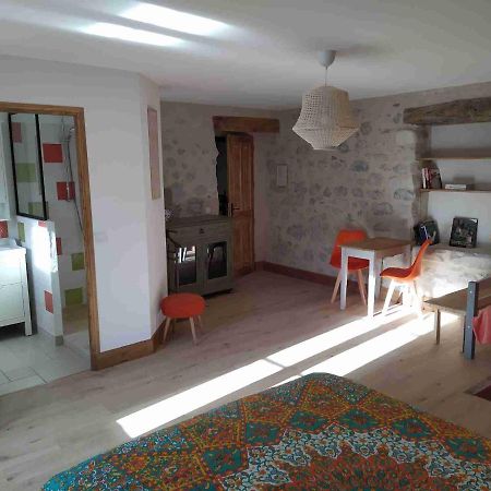 -Moulin De Solaure- Hotel Aix-en-Diois ภายนอก รูปภาพ