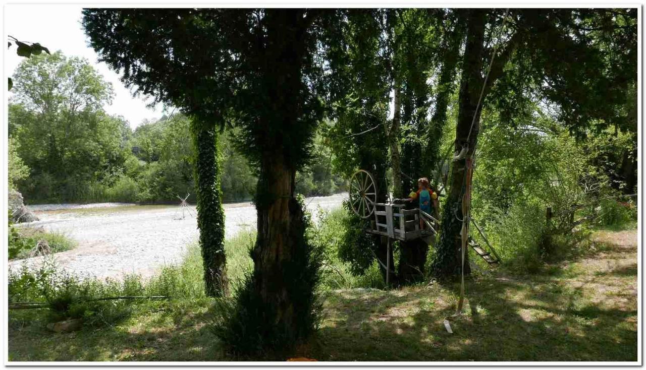 -Moulin De Solaure- Hotel Aix-en-Diois ภายนอก รูปภาพ